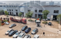 山西一批5噸湘潭蓄電池電機車由專車發(fā)往礦山
